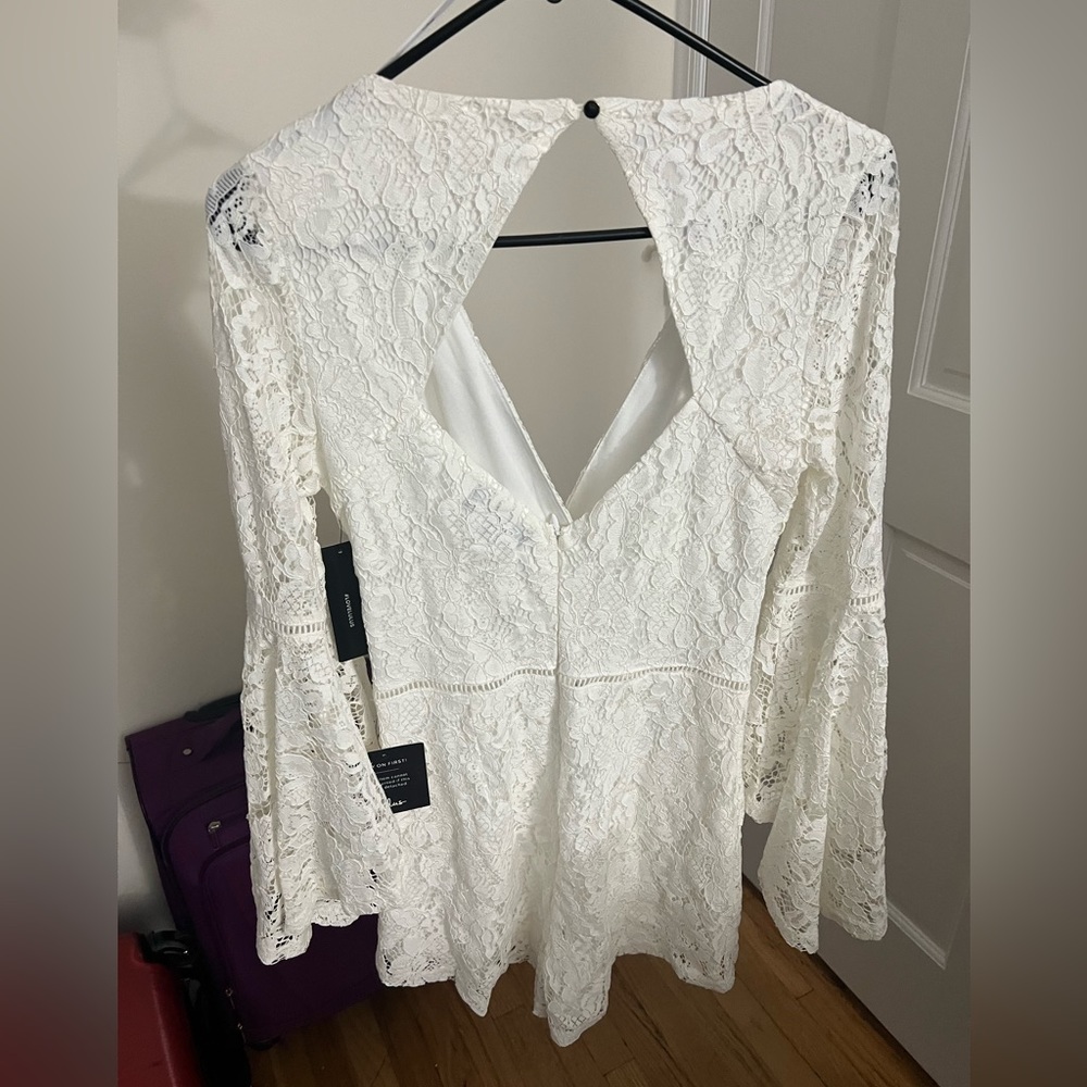 LULUS ROMPER - NEW WITH TAGS - Picture 3 of 3